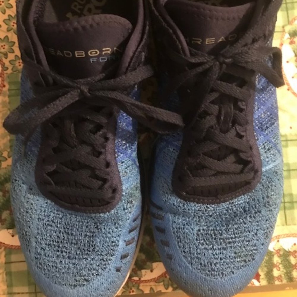 running tennis shoes under armour run strong